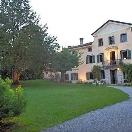 Scaccia Pensieri Bed and breakfast 3*